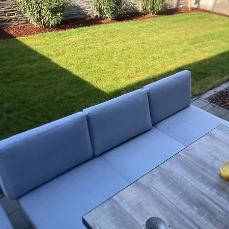 Swiss Deluxe Apartment *